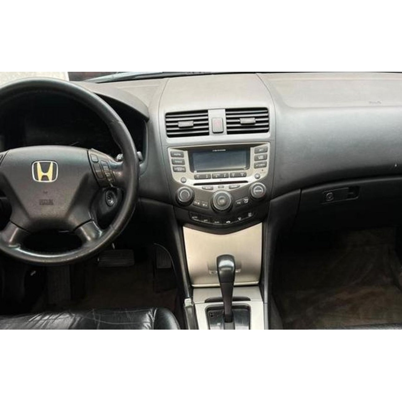 MOLDURA 6.8 HONDA ACCORD 2003-2007 PRETO