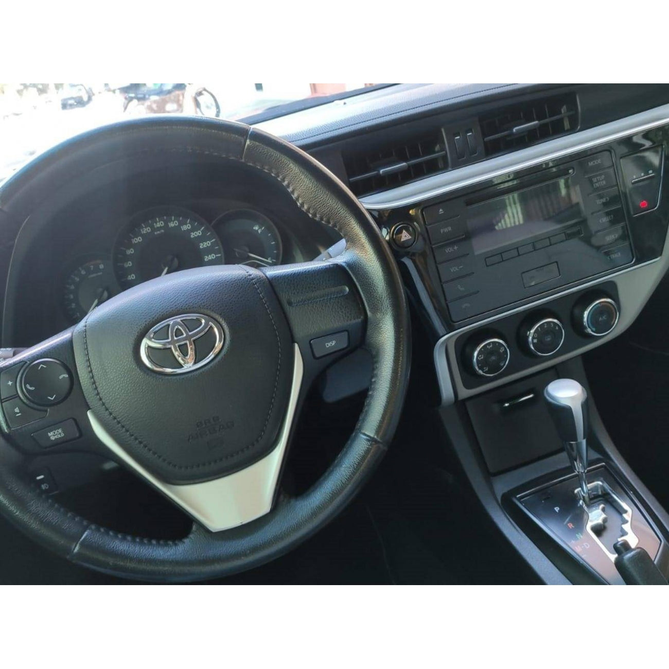 MOLDURA 6.8 E 7 TOYOTA COROLLA 2017-2019 BLACK PIANO