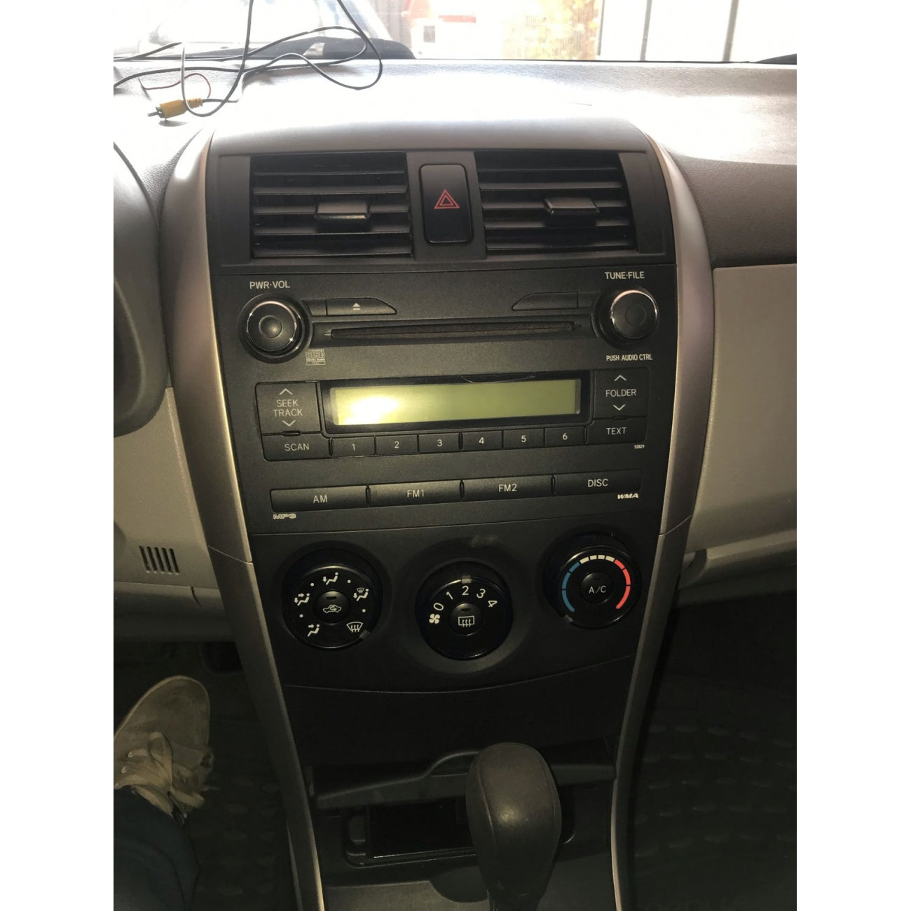 MOLDURA 6.8 E 7 TOYOTA COROLLA 2008-2013 GRAFITE