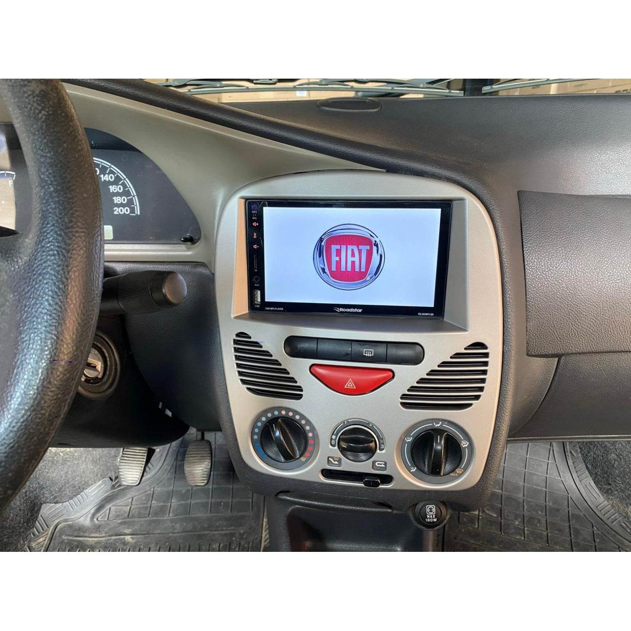 MOLDURA 9 FLUTUANTE FIAT PALIO- SIENA- STRADA- WEEKEND G2 2002-2014 COM AR PRETO