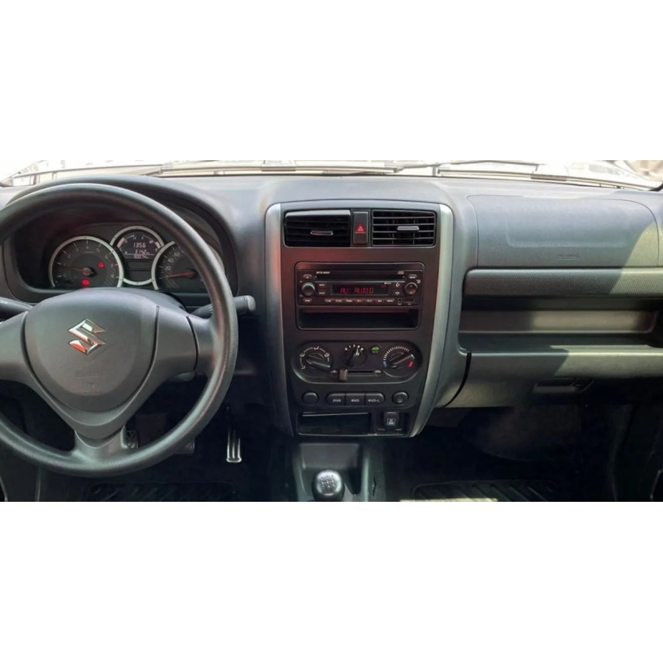 MOLDURA 6.8 SUZUKI JIMNY E JIMNY SIERRA PRETO