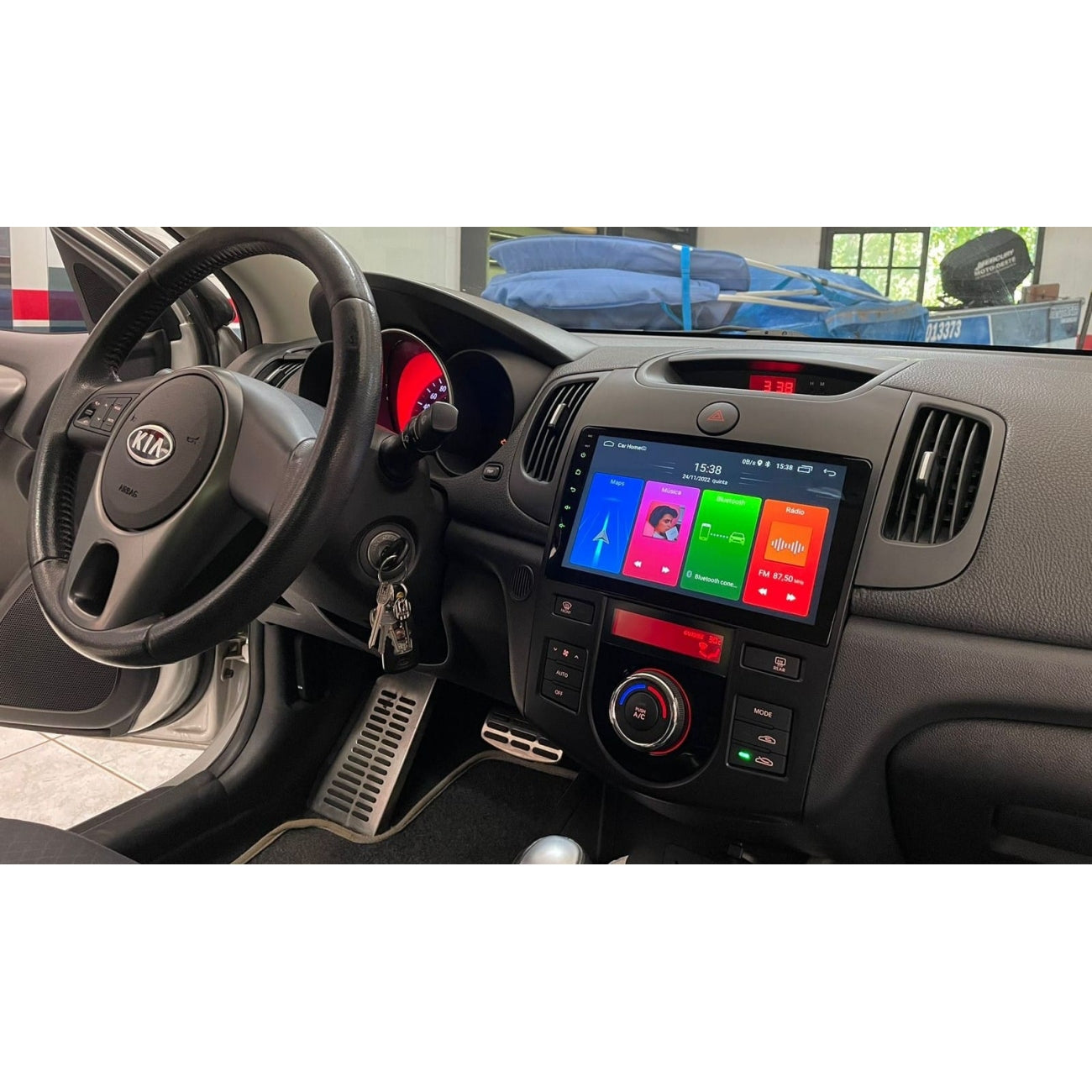 MOLDURA 9 KIA CERATO 2010-2012 AR DIGITAL PRETO