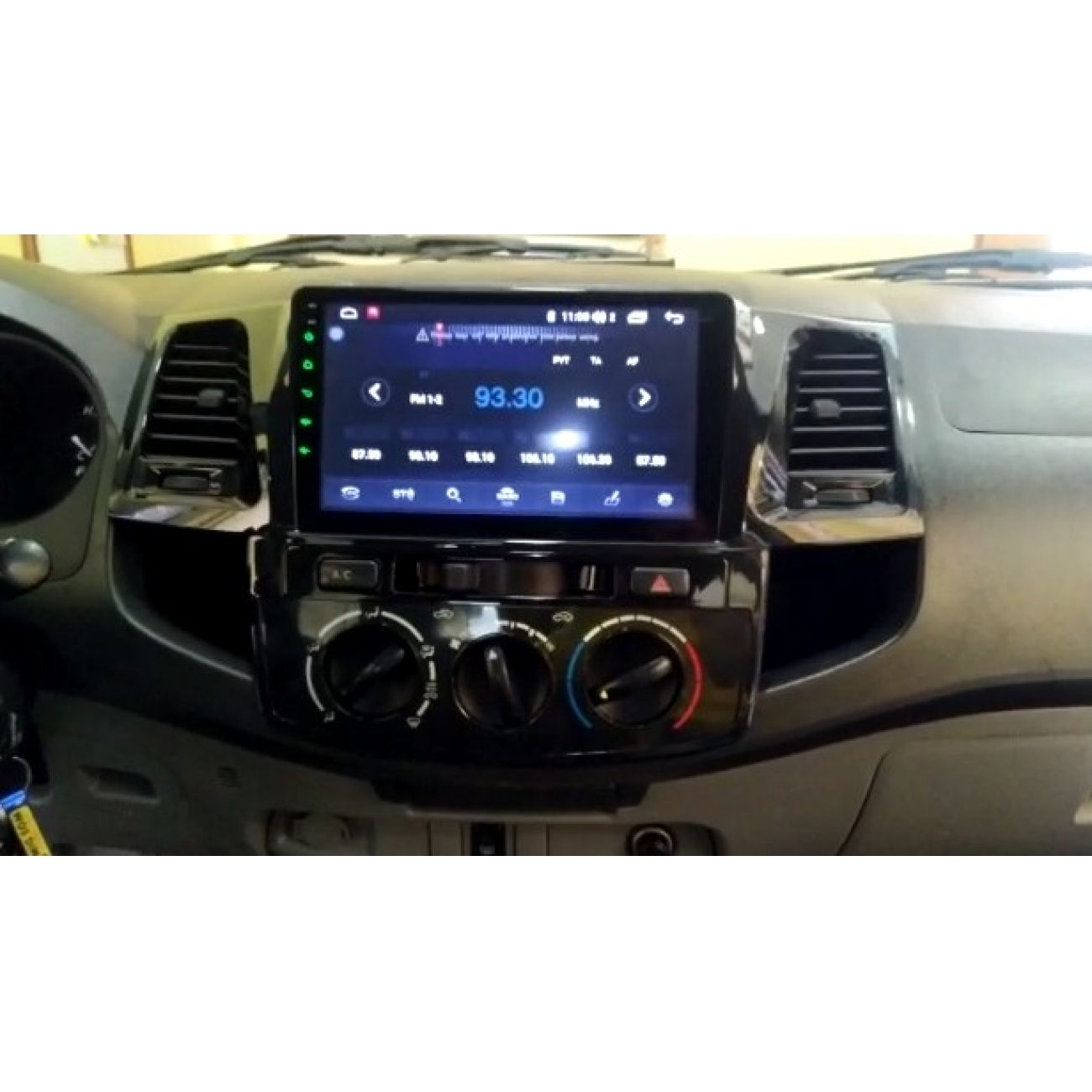 MOLDURA 9 TOYOTA HILUX E SW4 2006-2015 AR DIGITAL + AR ANALÓGICO BLACK PIANO