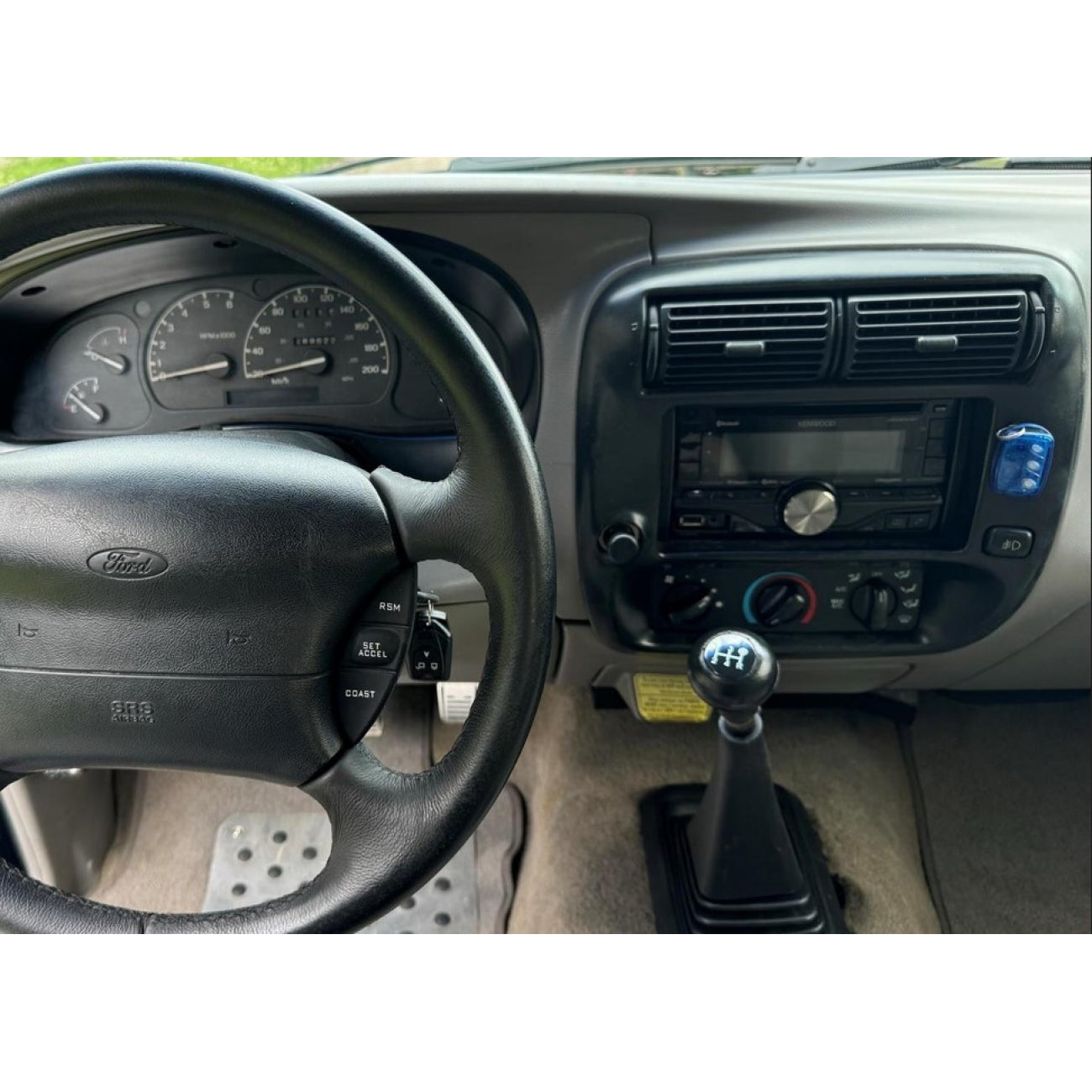 MOLDURA 6.8 FORD FOCUS 2000-2008, KA 2008-2013, ECOSPORT 2003-2007, RANGER 1995-2012, F-250 1998-2012 PRETO