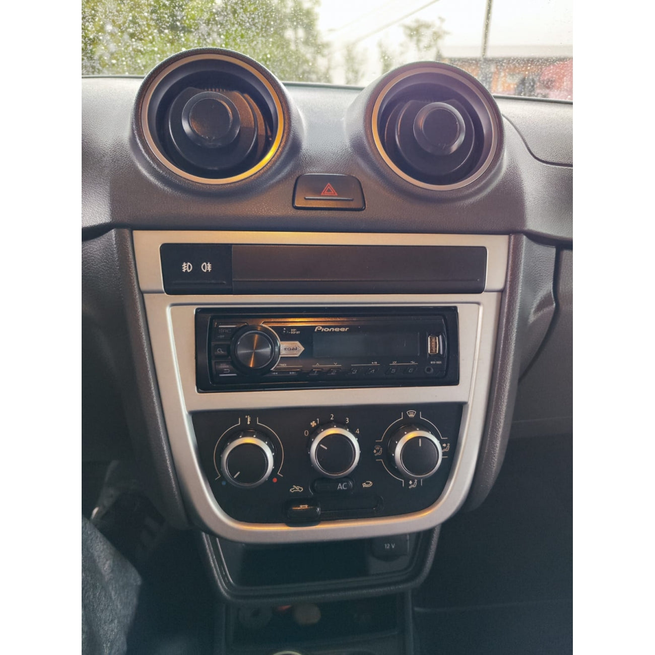 MOLDURA 6.8 E 7 VW GOL- SAVEIRO- VOYAGE G5 GRAFITE