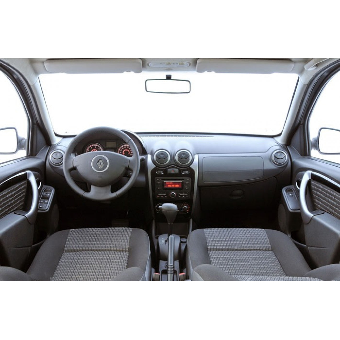 MOLDURA 6.8 E 7 RENAULT LOGAN 2012-2013 E SANDERO 2012-2014 PRETO