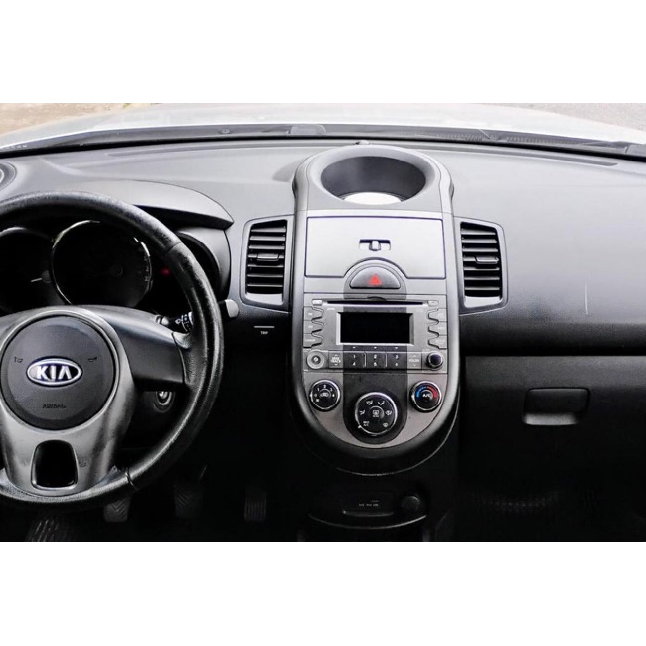 MOLDURA 6.8 KIA SOUL 2010-2013 PRETO