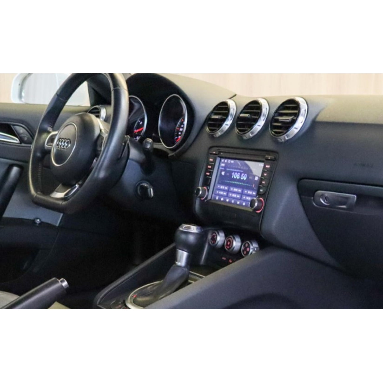 MOLDURA 6.8 e 7 AUDI TT G2 20062014
