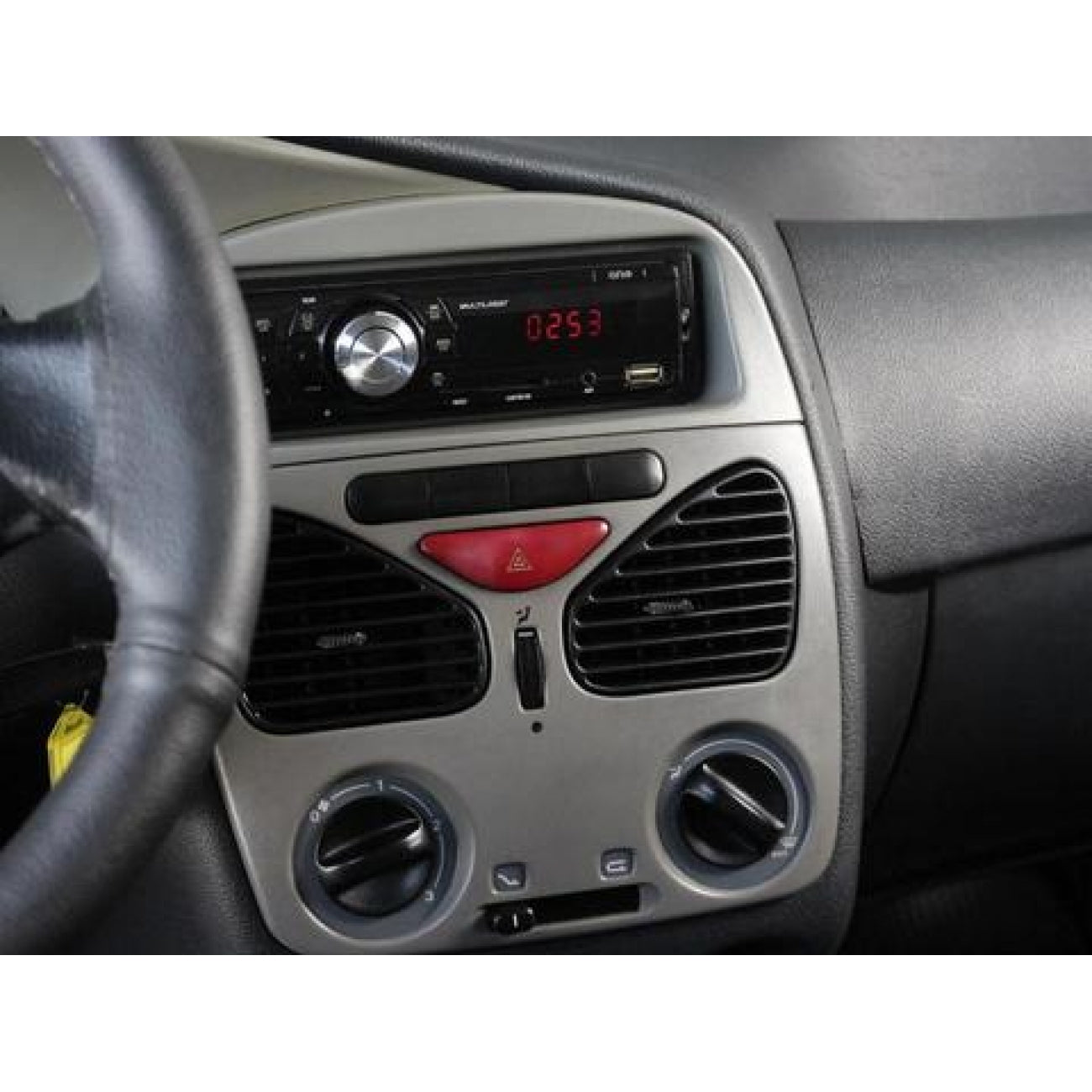 MOLDURA 9 FLUTUANTE FIAT PALIO- SIENA- STRADA- WEEKEND G2 2002-2014 SEM AR PRETO