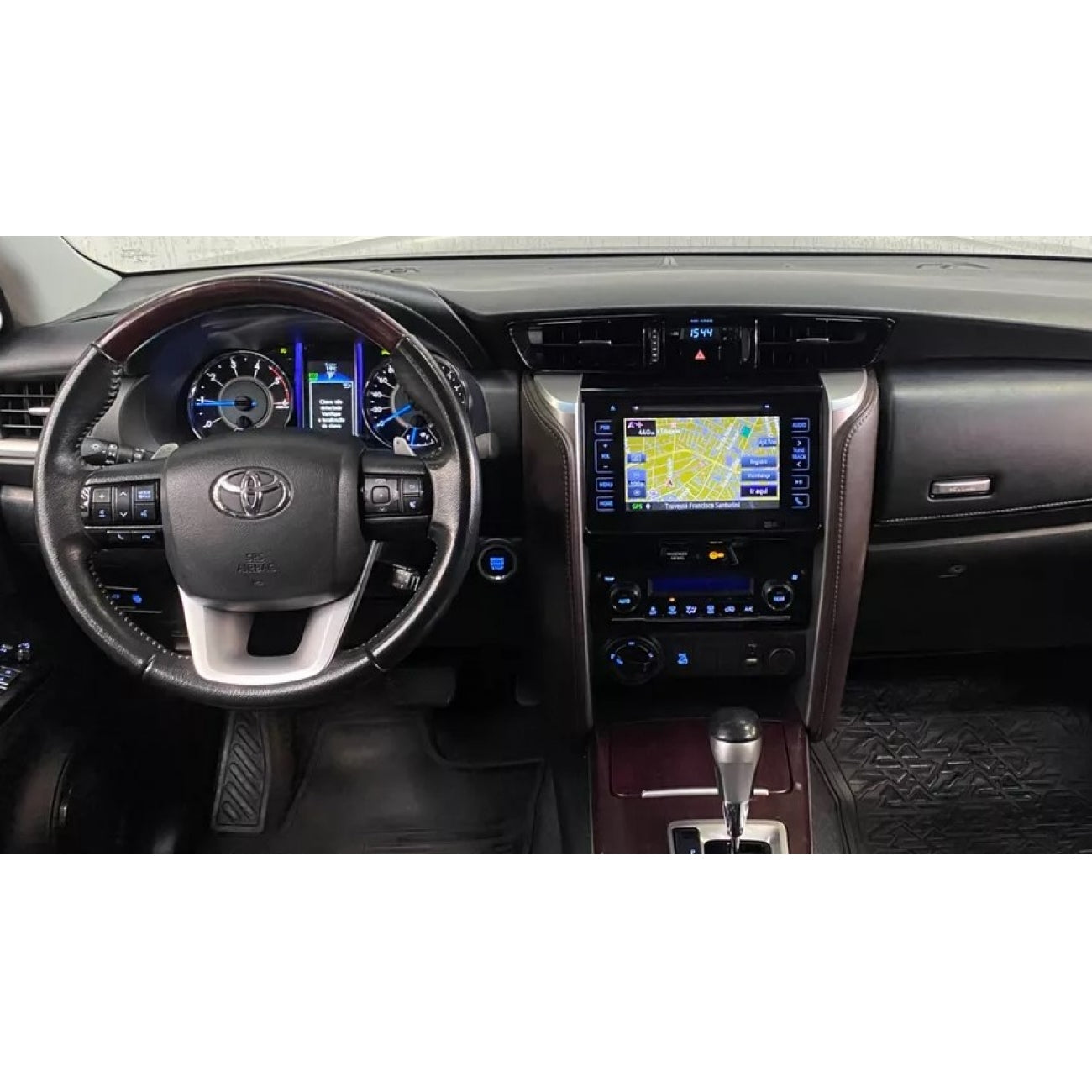 MOLDURA 9 TOYOTA SW4 2016+ BLACK PIANO
