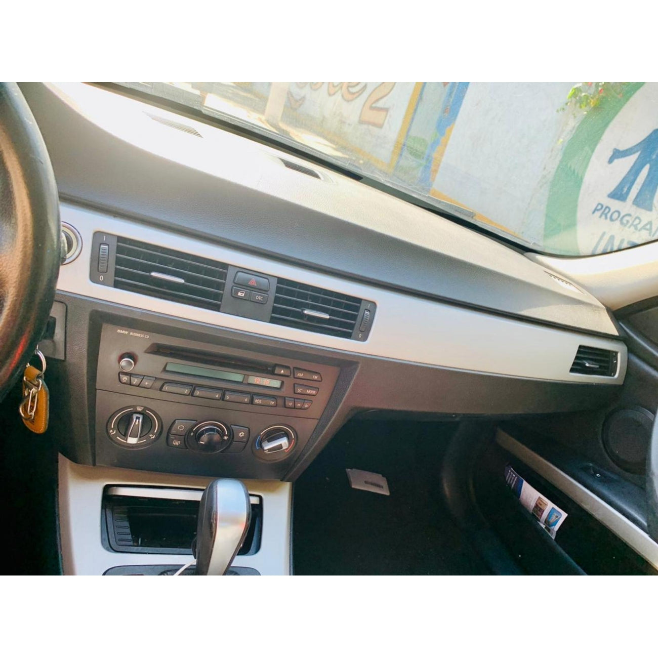 MOLDURA 9 BMW SERIE 3 E90-E93 2006-2010 AR ANALÓGICO + DIGITAL