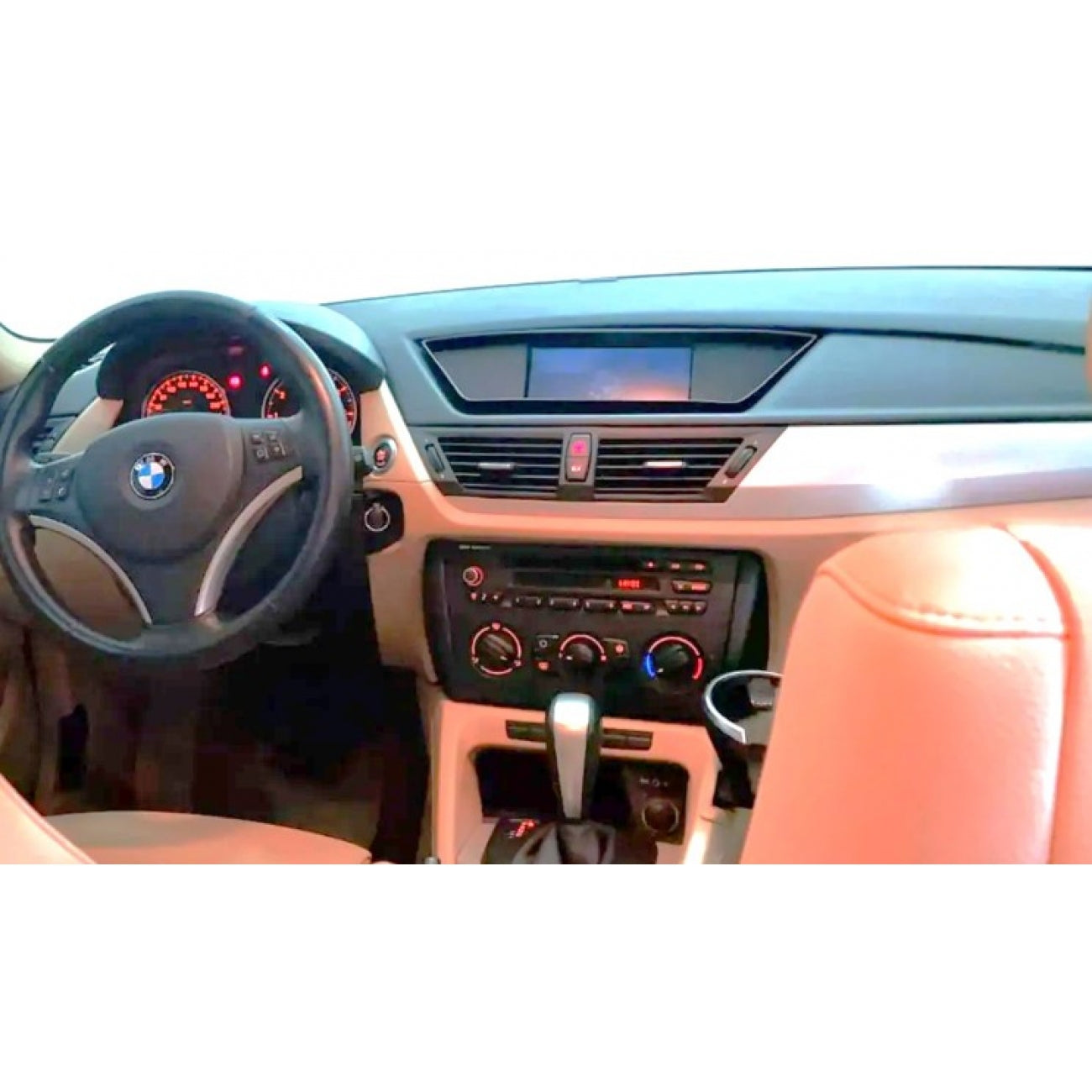 MOLDURA 10.1 BMW X1 2009-2015