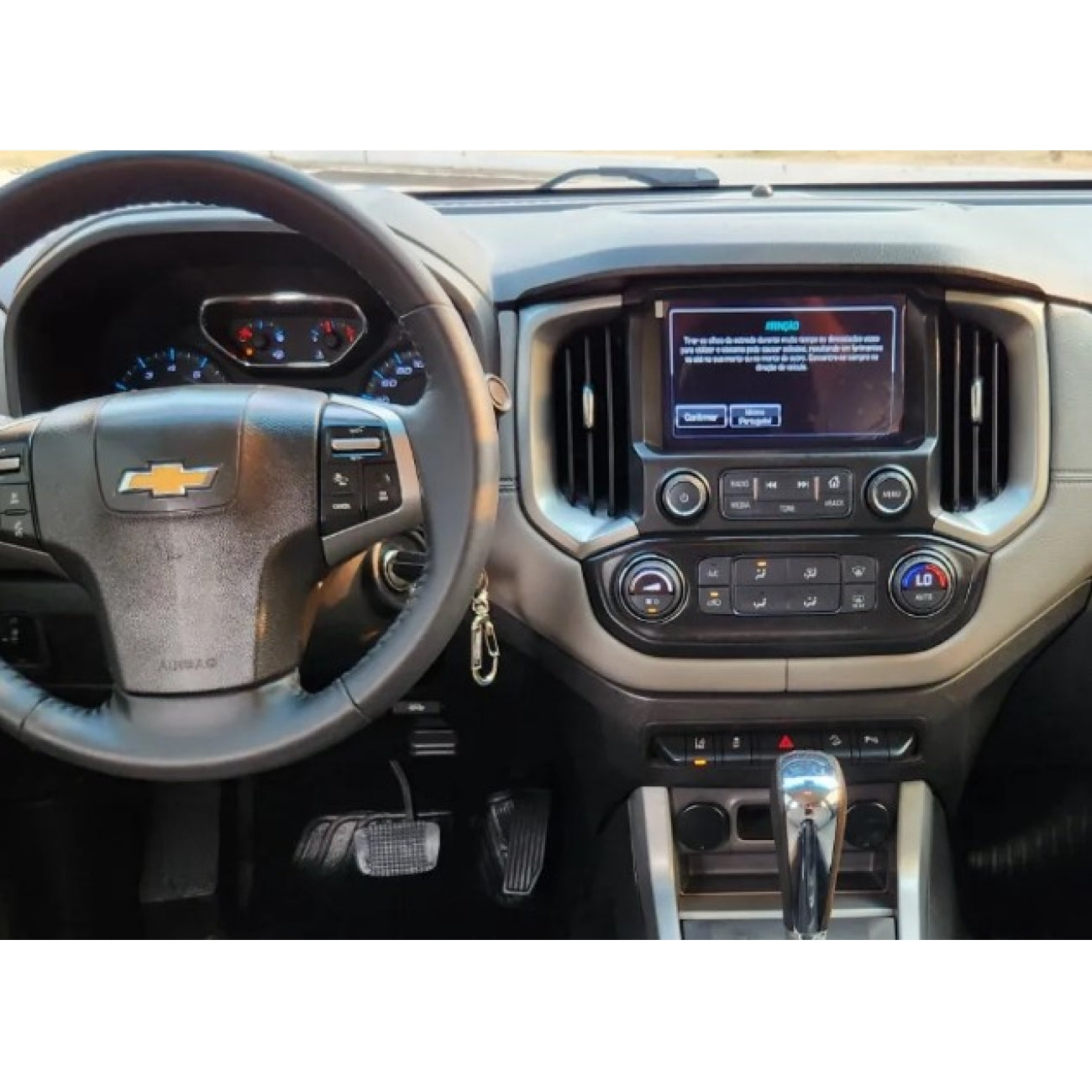 MOLDURA 9 E 7 CHEVROLET S10 E TRAILBLAZER 2016 AR DIGITAL + ANALÓGICO