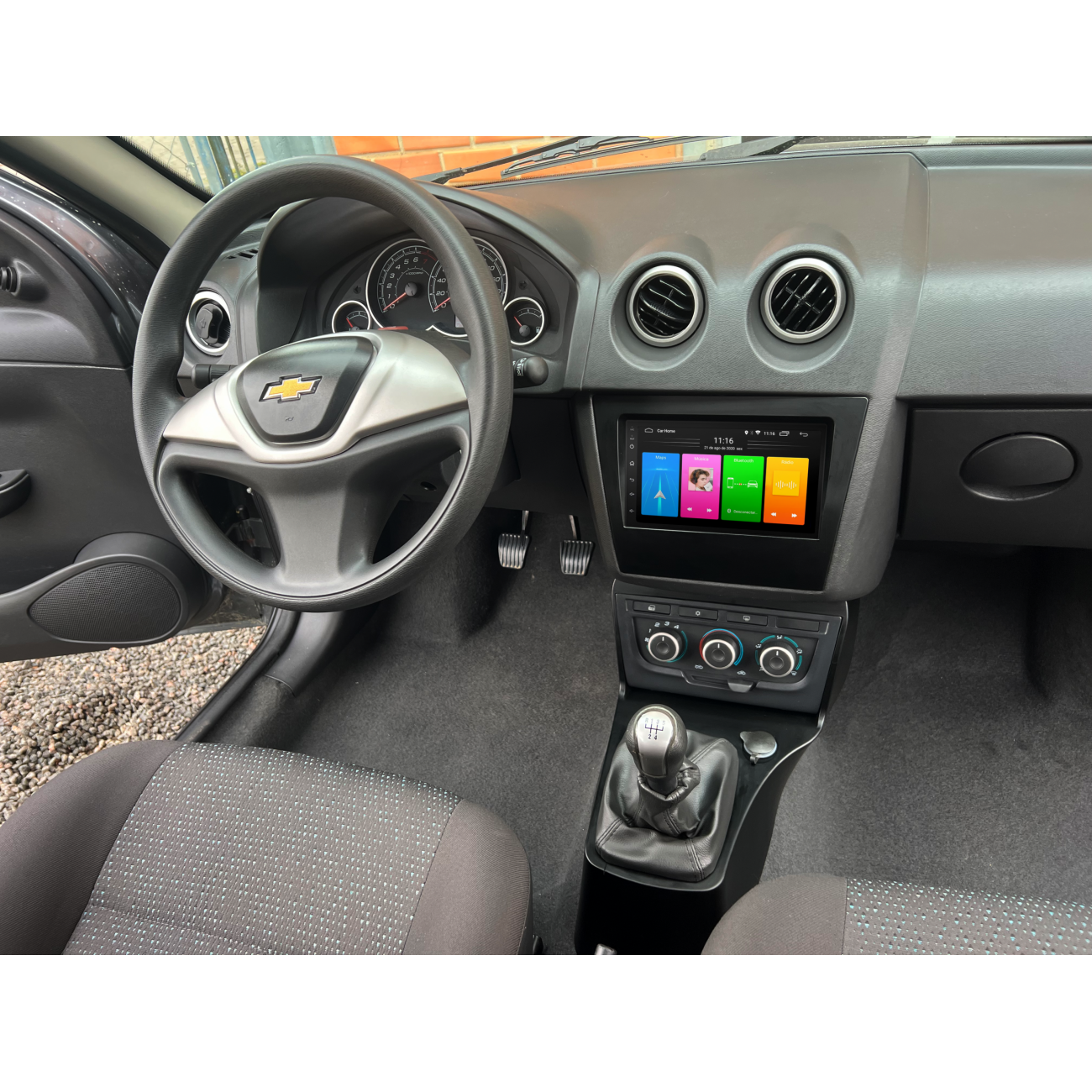 MOLDURA 6.8 E 7 CHEVROLET CELTA G2 2007-2015 E PRISMA 2006-2012 COM CONSOLE BLACK PIANO