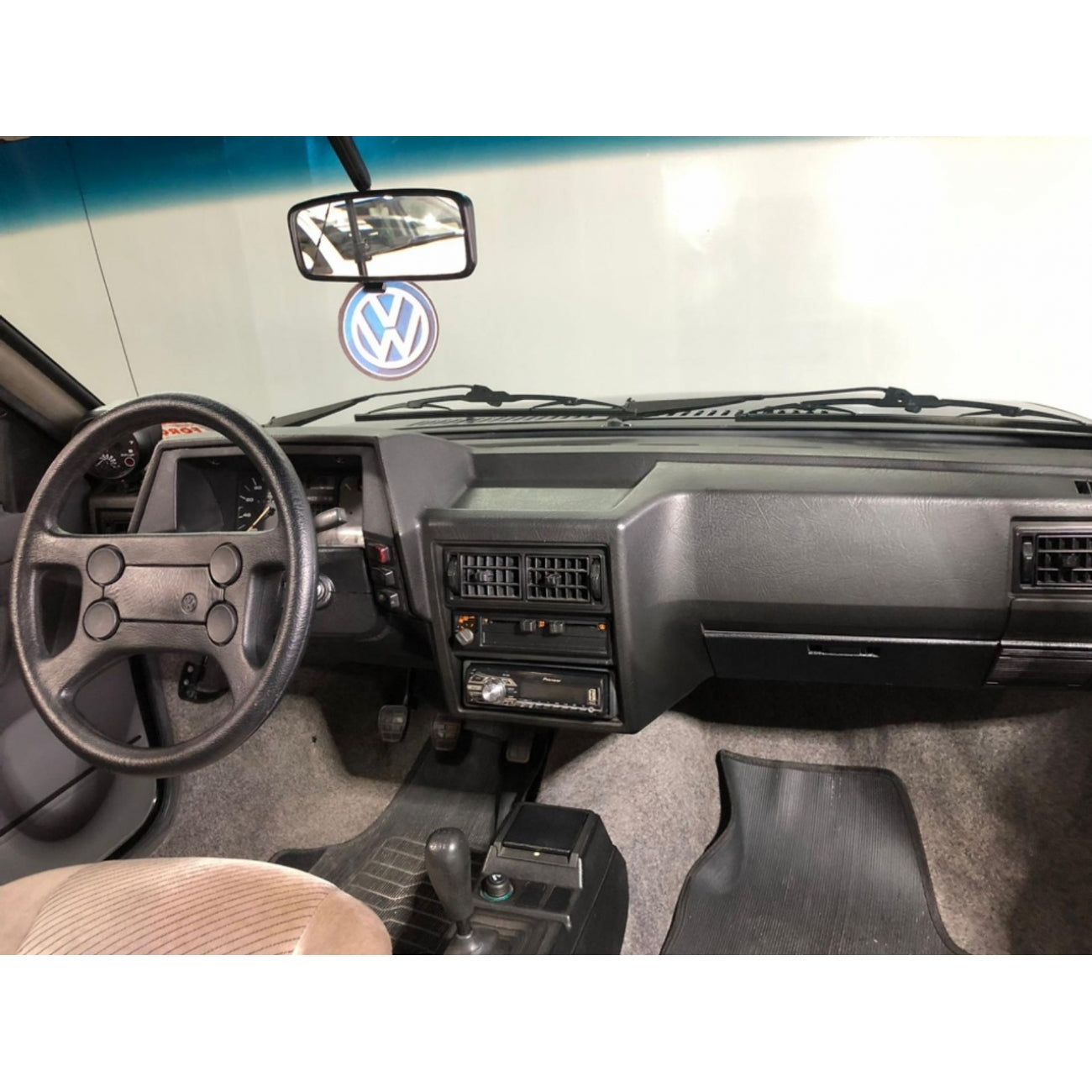 MOLDURA 6.8 E 7 VOLKSWAGEN GOL QUADRADO, VOYAGE E PARATI CL 1988-1996, SAVEIRO CL 1990-1997 PRETO