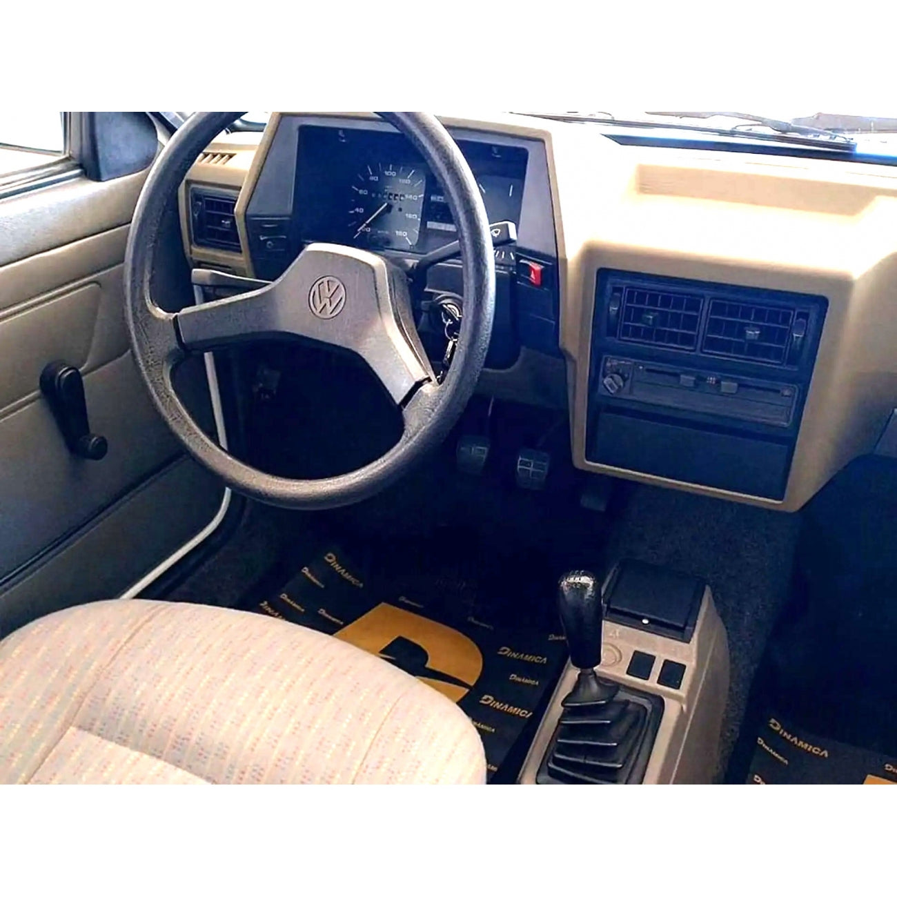 MOLDURA 6.8 E 7 VOLKSWAGEN GOL QUADRADO, VOYAGE E PARATI CL 1988-1996, SAVEIRO CL 1990-1997 PRETO