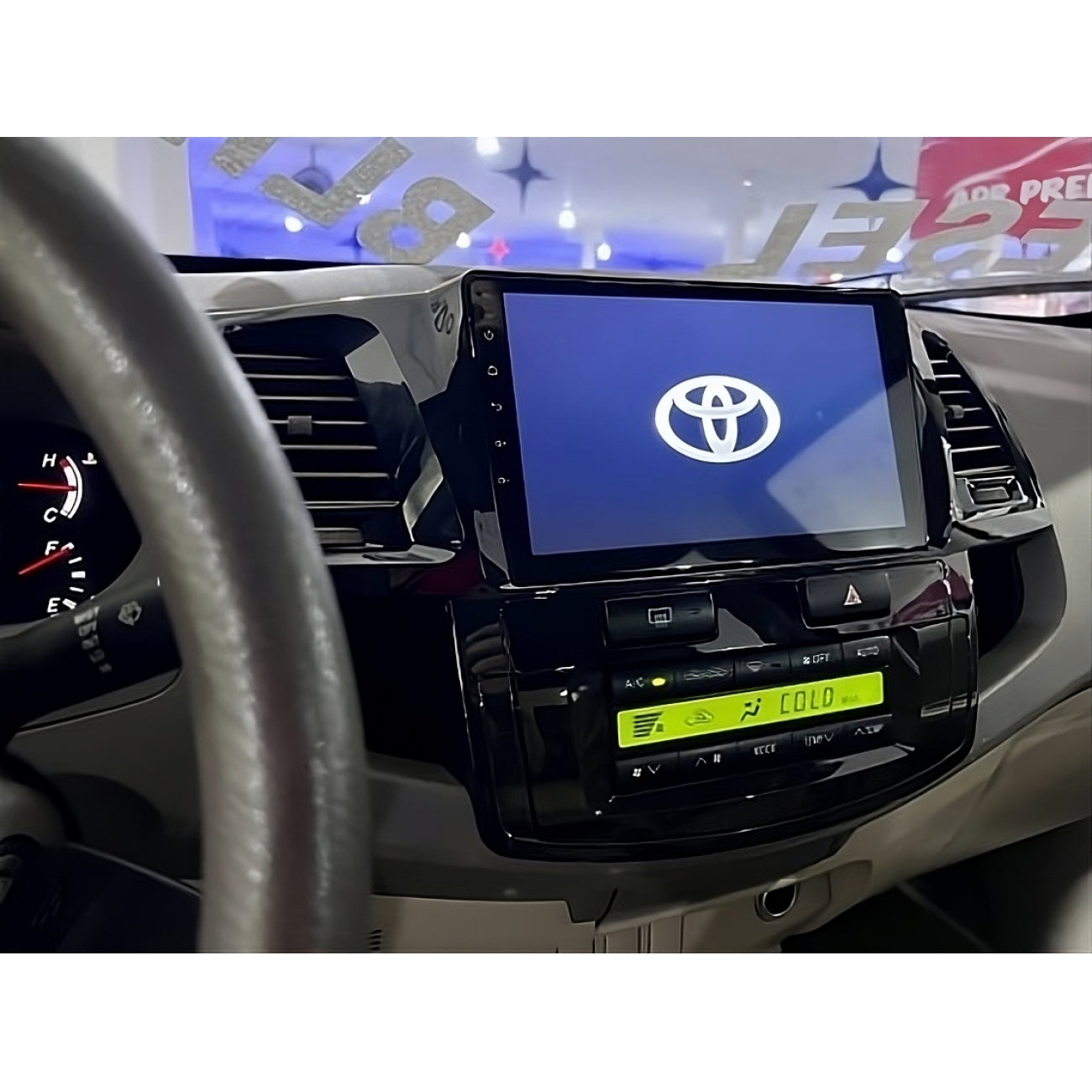 MOLDURA 9 TOYOTA HILUX E SW4 2006-2015 AR DIGITAL + AR ANALÓGICO BLACK PIANO